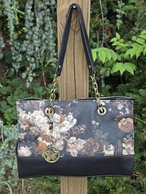 Bueno Black Floral Shoulder Bag with Gold Chain Hardware